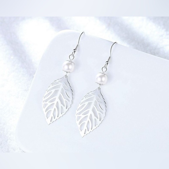 Pearl Leaf Drops - Picture 4 of 4